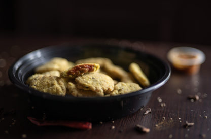 Aachaari Mathri with tea