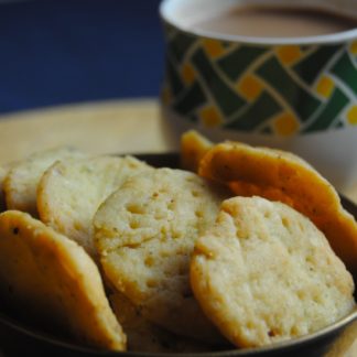 Methi Mathri with tea